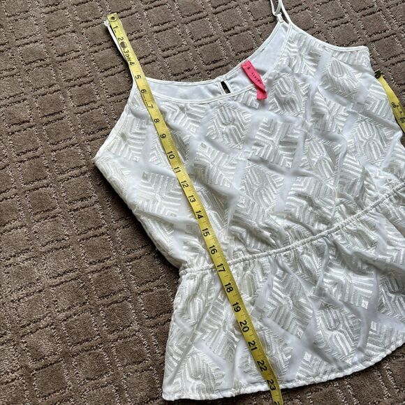 Eight Sixty Embroidered White Peplum Tank Top Size Medium Boho - Picture 9 of 9